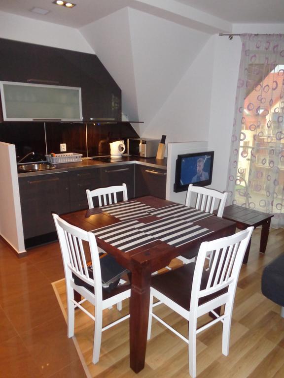 Apartament Lisi Jar Jastrzębia Góra Exterior foto